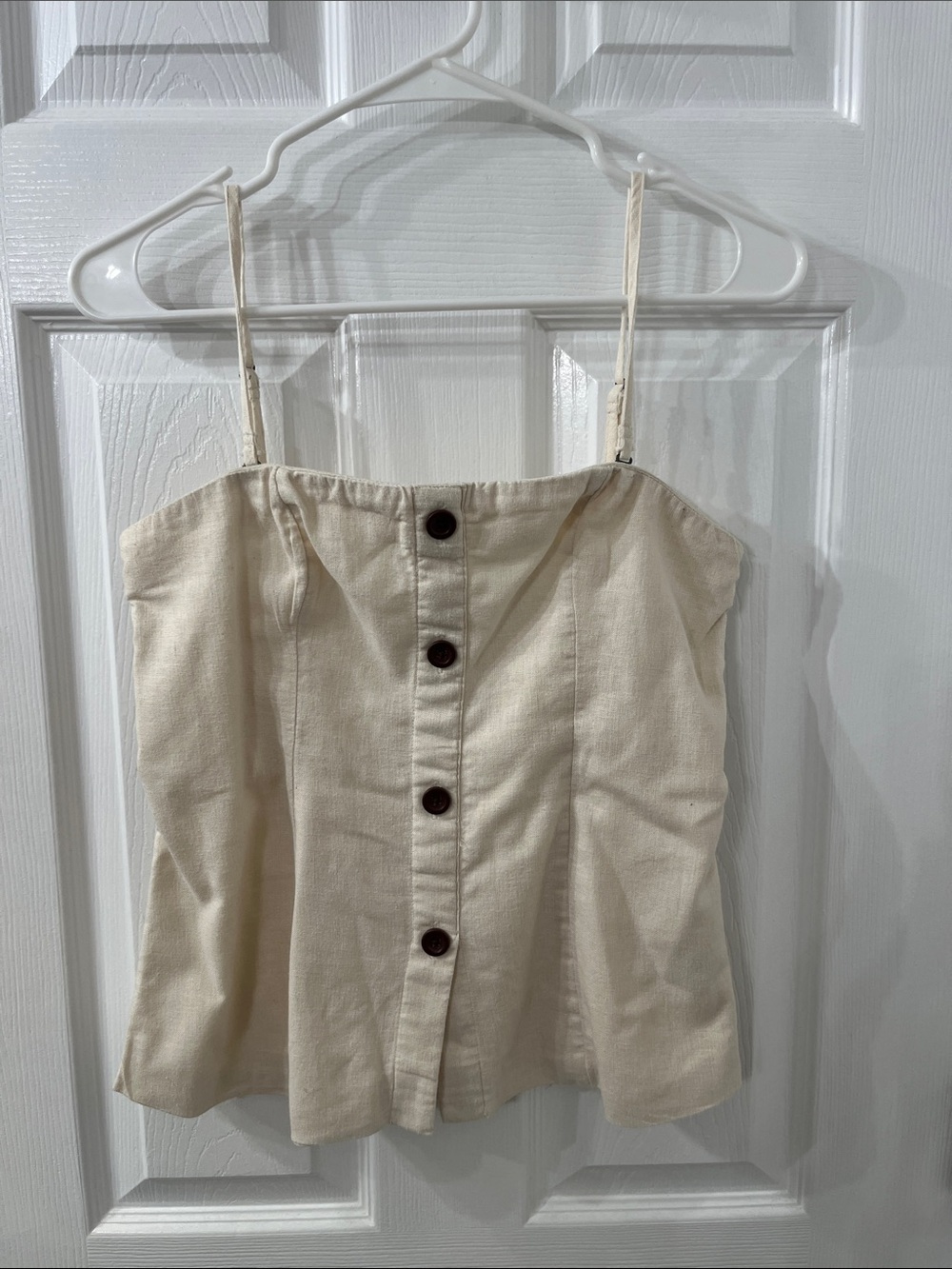 Abercrombie & Fitch Cream Spaghetti Strap Camisole (removable straps) size Small